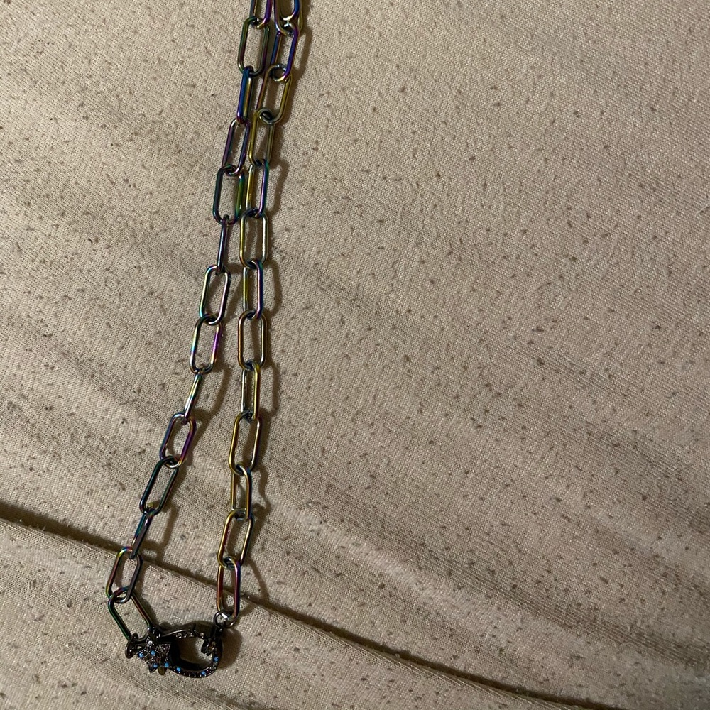 Melania Clara mystic universe